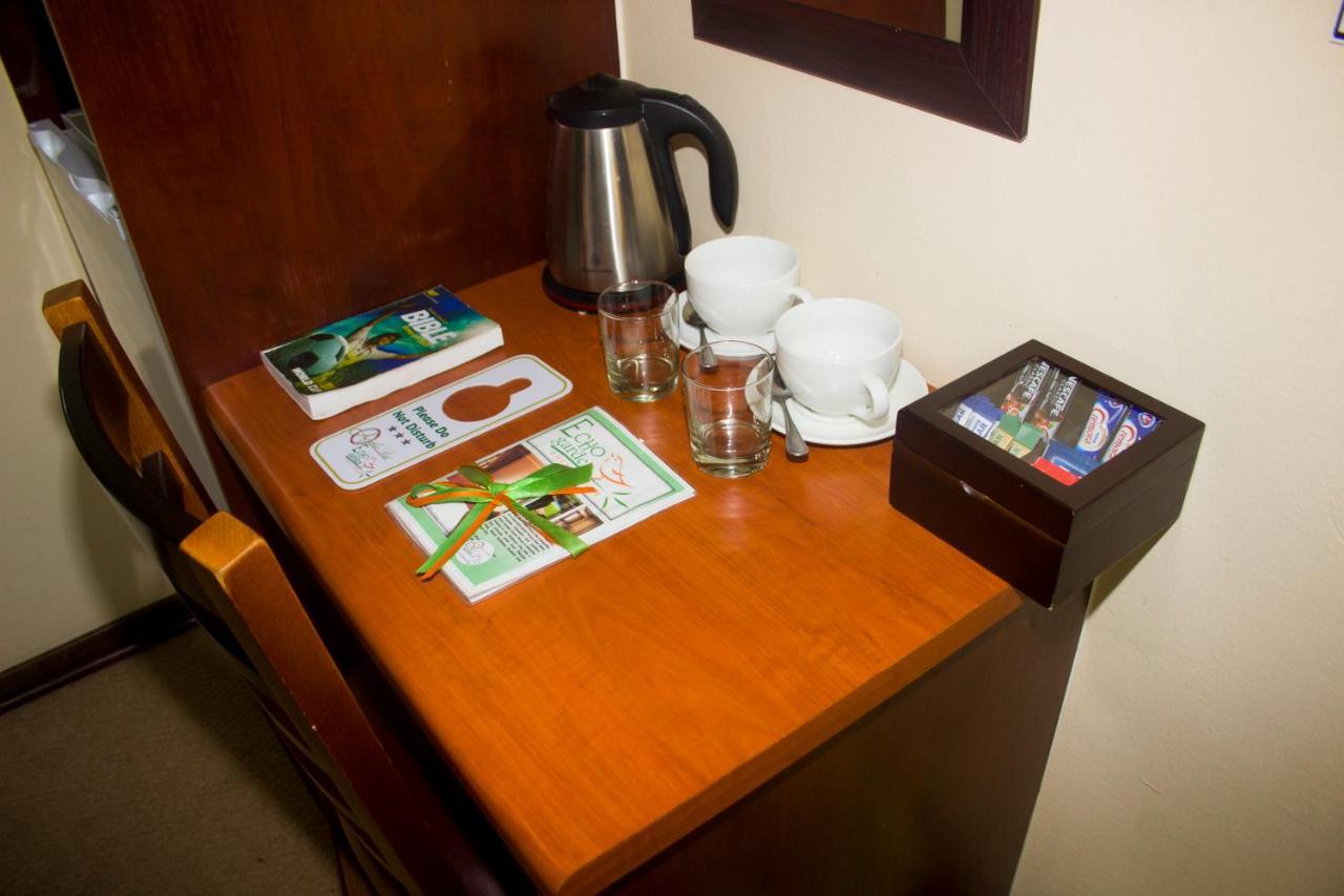 Echo Garden Guesthouse Рустенбург Екстериор снимка